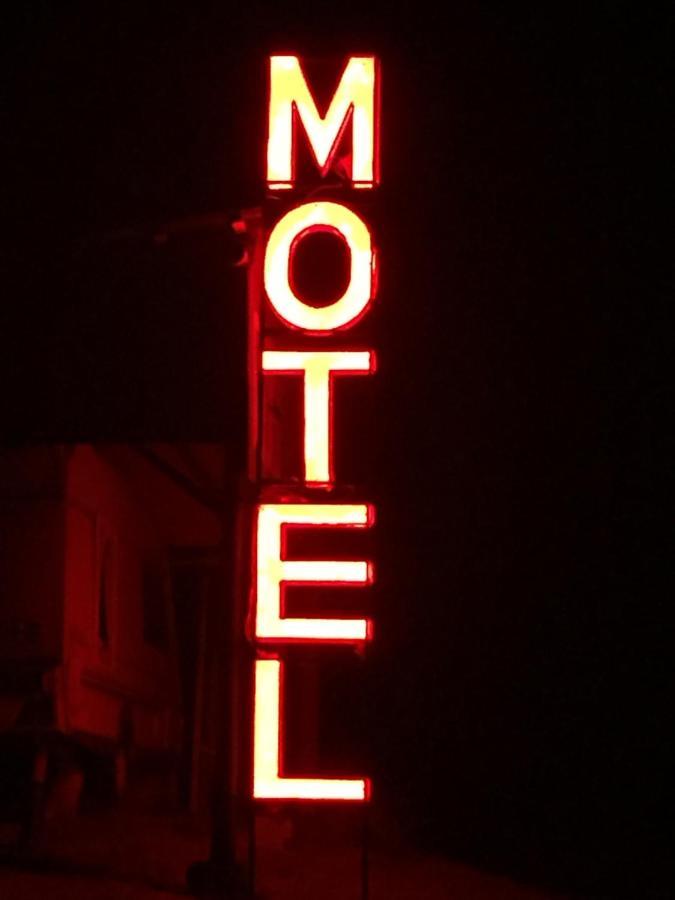 Hotel Piekalne Kalniesi Exteriér fotografie